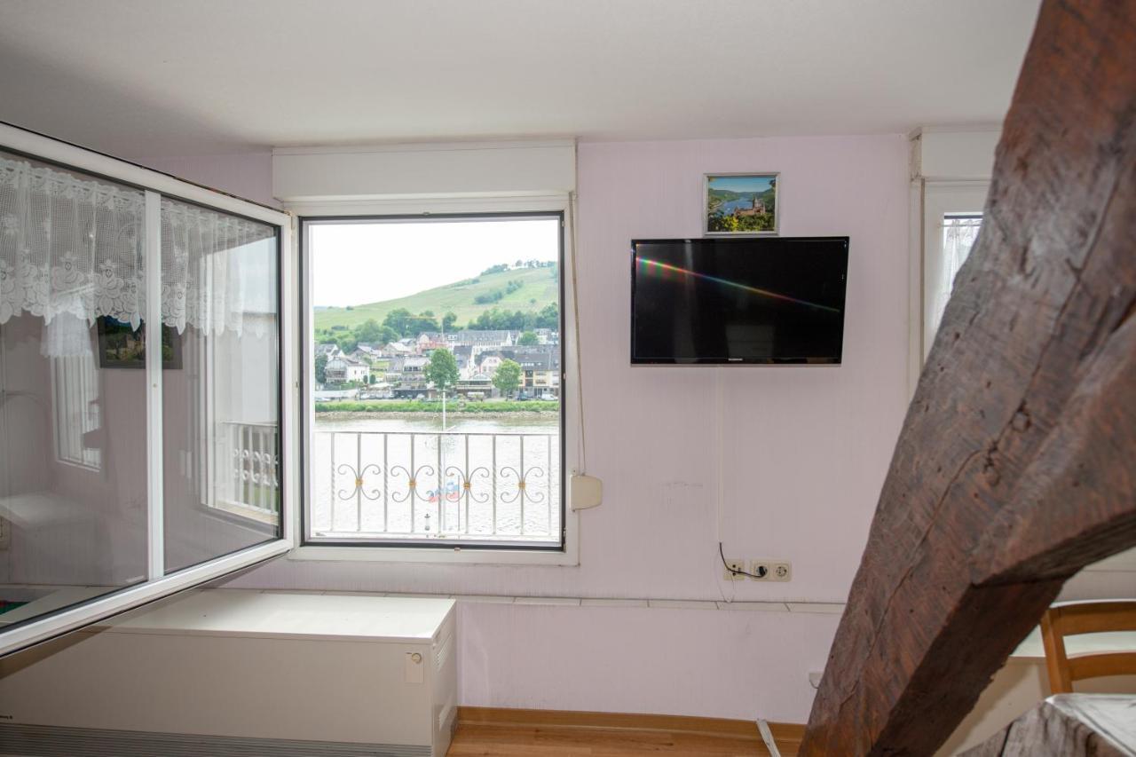 Ferienwohnung Haus Moselwelt Anton Zell Exterior foto